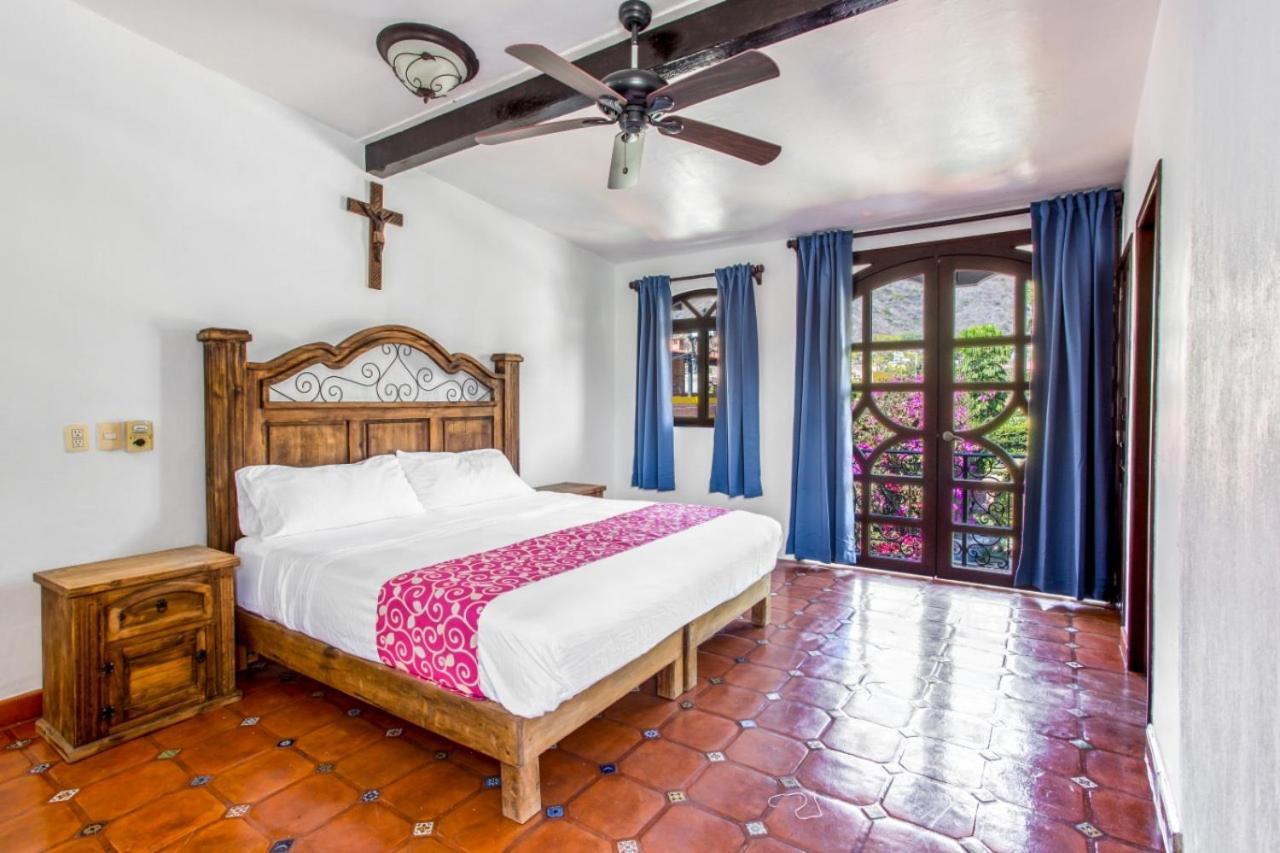 Caroline Bella Bed & Breakfast 阿吉吉克 外观 照片