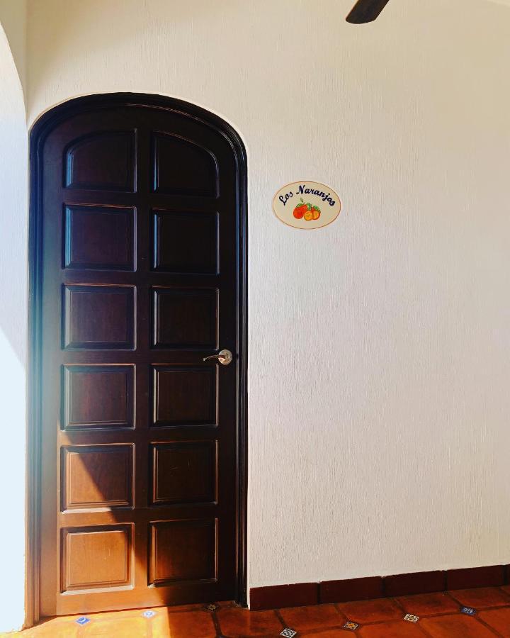 Caroline Bella Bed & Breakfast 阿吉吉克 外观 照片