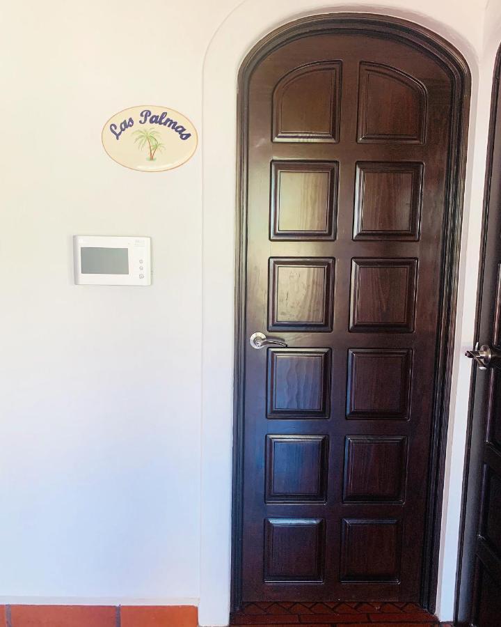 Caroline Bella Bed & Breakfast 阿吉吉克 外观 照片
